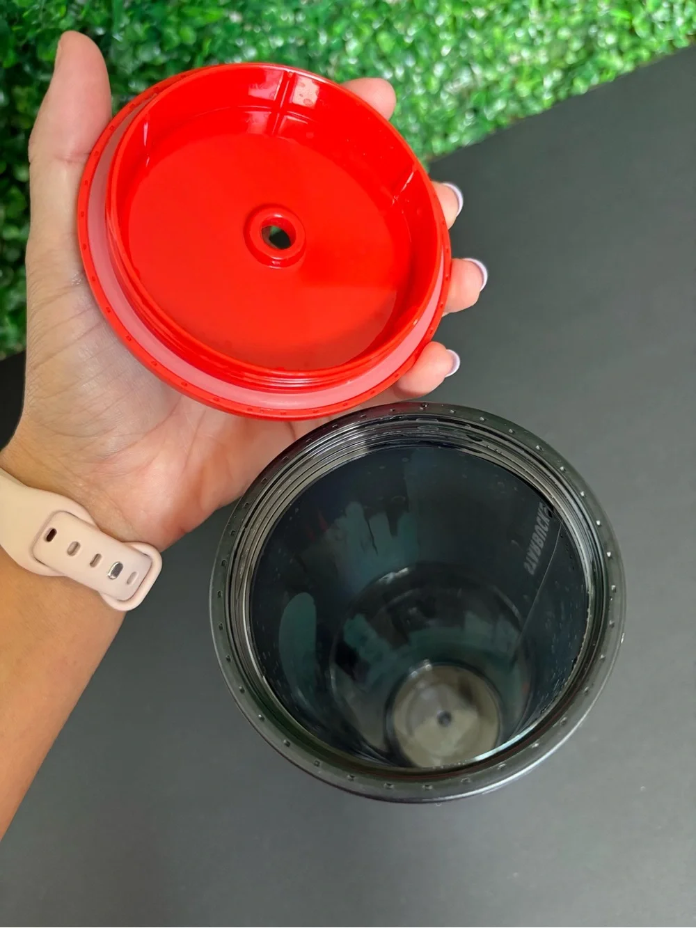 Starbucks Venti Chicago Graphic Travel Tumbler with Red Lid